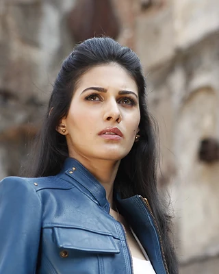 Amyra Dastur — Bollywood actor · 3.5M followers
