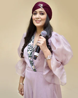 Harshdeep Kaur — Singer