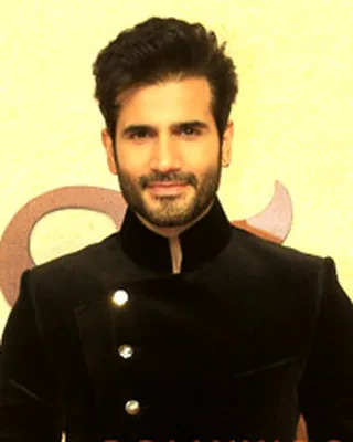 Karan Tacker — TV actor