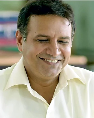 Kumud Mishra — Film & OTT actor