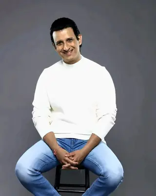 Sharman Joshi — Bollywood actor · 1.2M followers