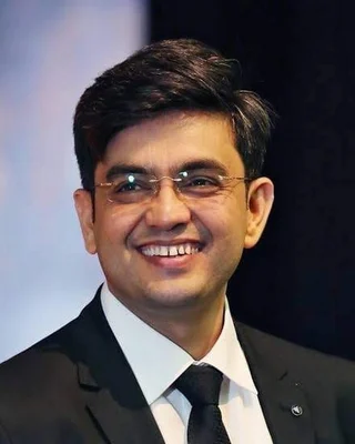 Sonu Sharma — Podcaster & creator