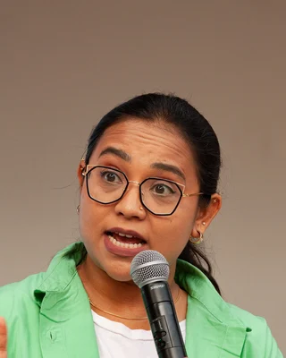 Sonu Venugopal — Stand-up comedian