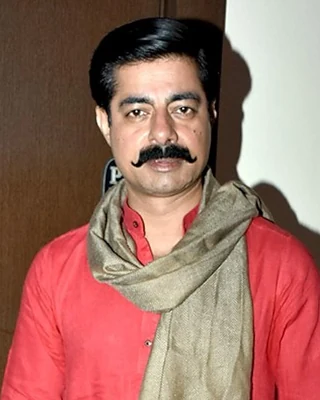 Sushant Singh — Actor & host